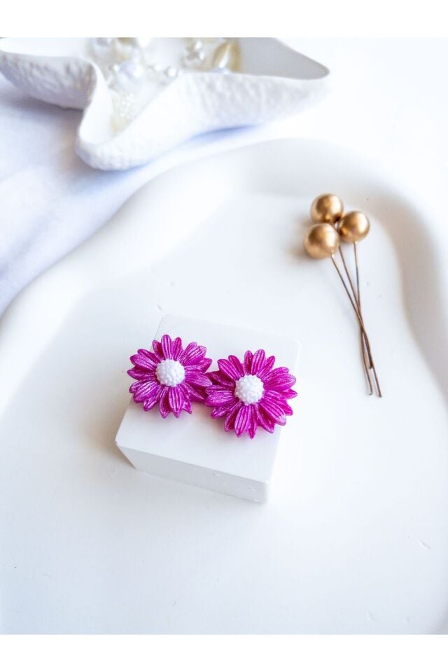 Özel Tasarım Polimer Kil Simli Pembe Papatya Küpe