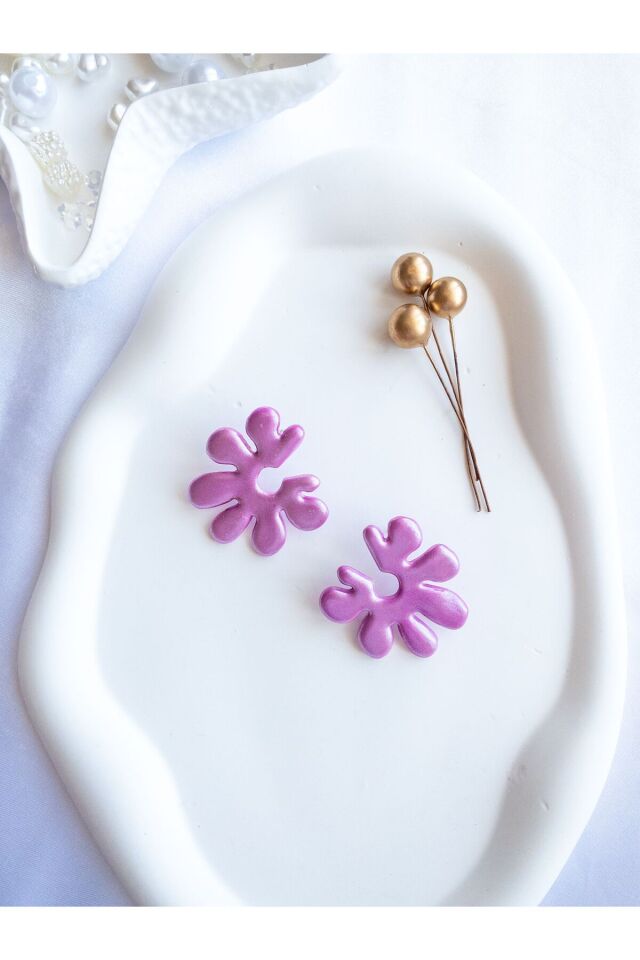 Özel Tasarım Pembe Polimer Kil Üzeri Sedefli Çiçek Küpe