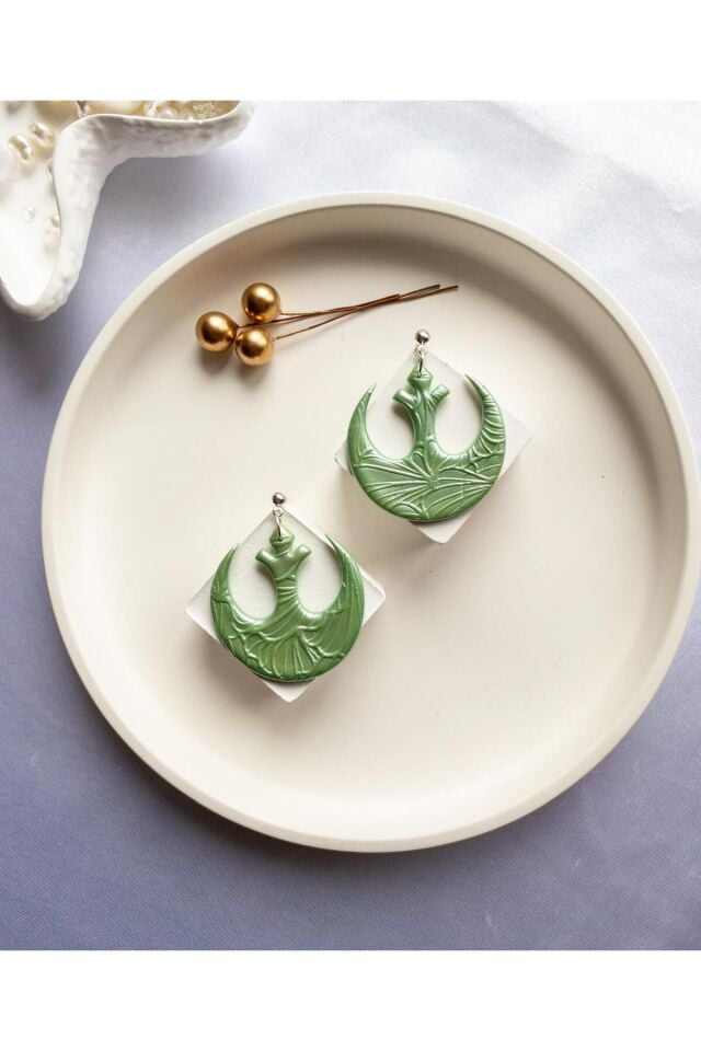 Özel Tasarım Yeşil Polimer Kil Desenli Star Wars Küpe