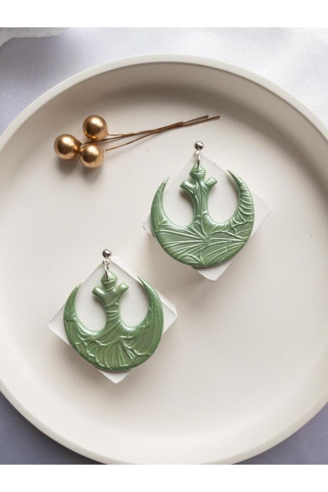 Özel Tasarım Yeşil Polimer Kil Desenli Star Wars Küpe