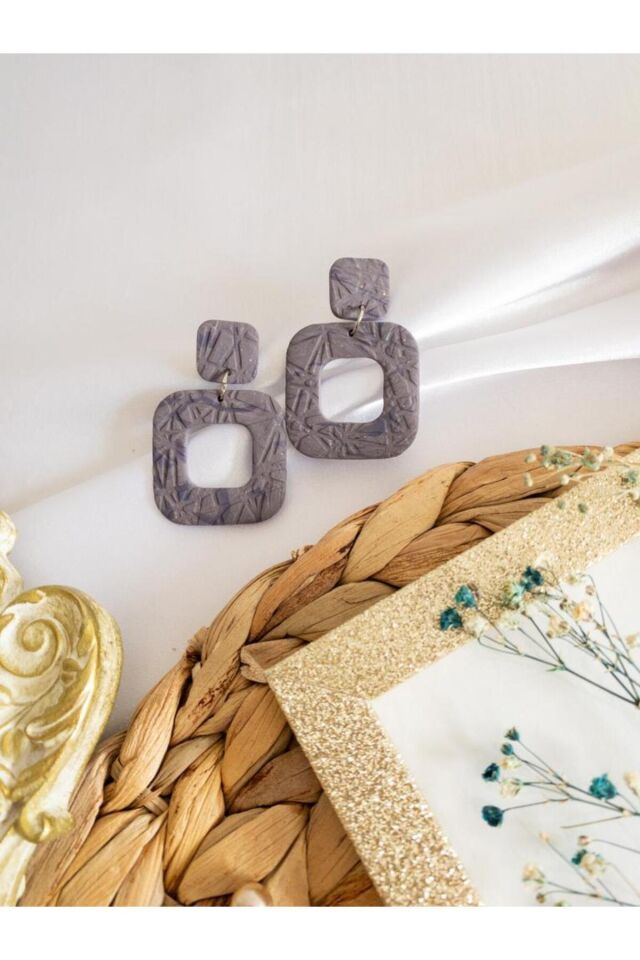 Özel Tasarım Polimer Kil Simli Füme Kare Küpe