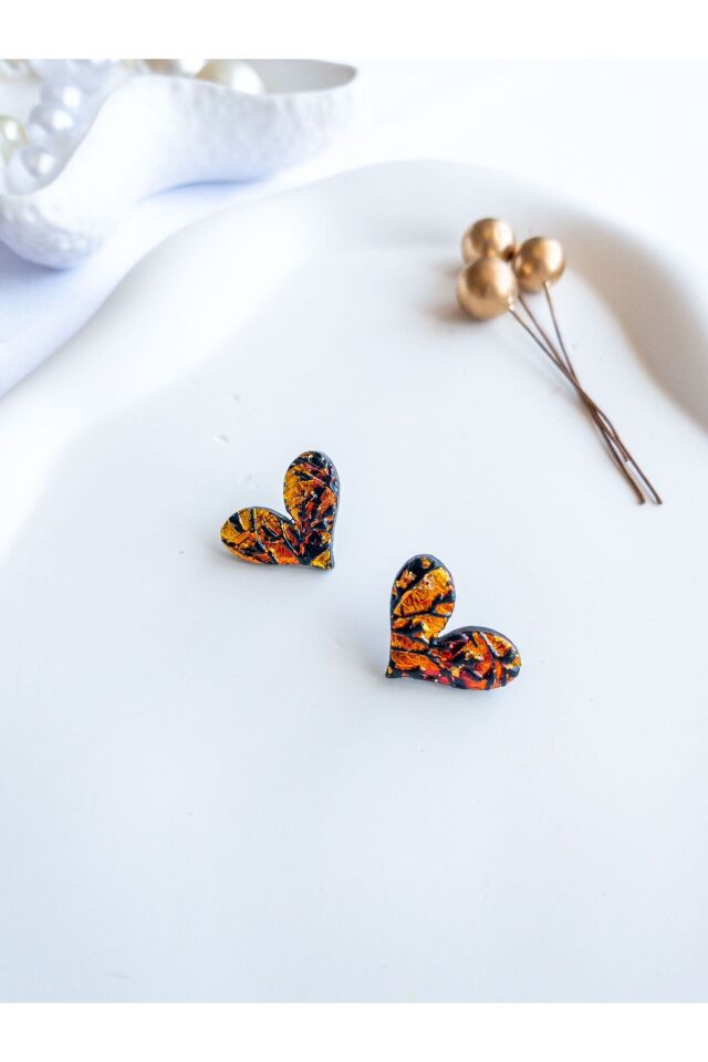 Sonbahar Kalp Küpe – El Yapımı Polimer Kil, Gold & Bakır Varaklı Çiçek Detaylı Takı