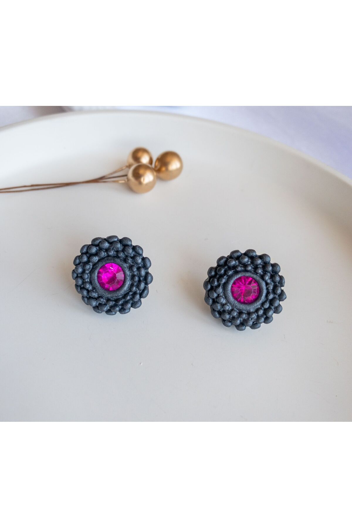 Antrasit Küpe | Pembe Kristal Taşlı Küpe | El Yapımı Modern ve Şık Polimer Kil Küpe