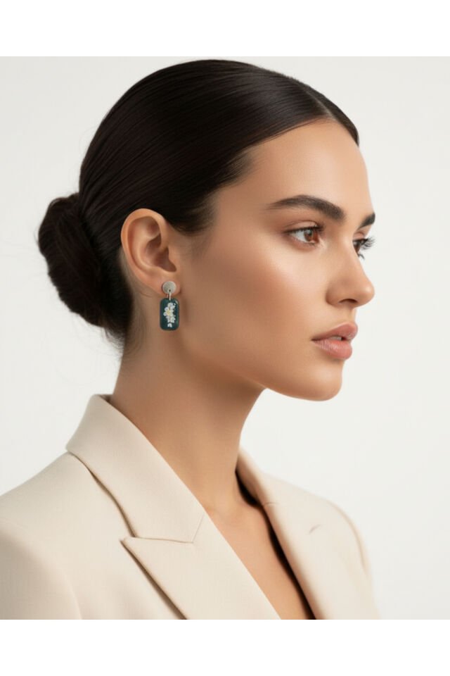 El Yapımı Çiçekli Polimer Kil Küpe – Koyu Yeşil Reçineli Küpe – Hediye – Antialerjik