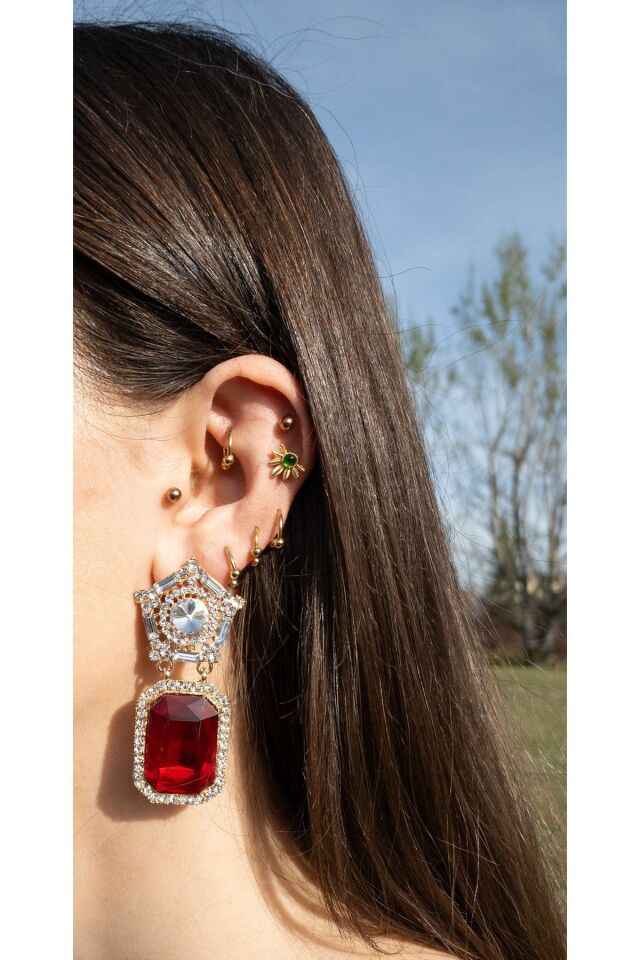 Baget Kırmızı Taşlı Kristal Küpe