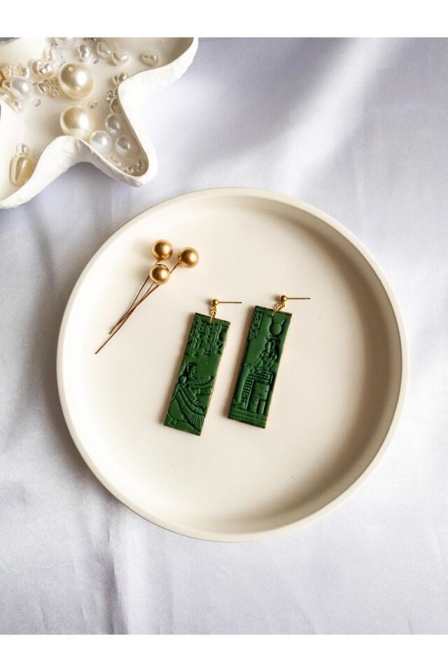 Mısır Figürlü Küpe – Ma'at & Hathor Tasarımı – El Yapımı Yeşil Polimer Kil & Antialerjik