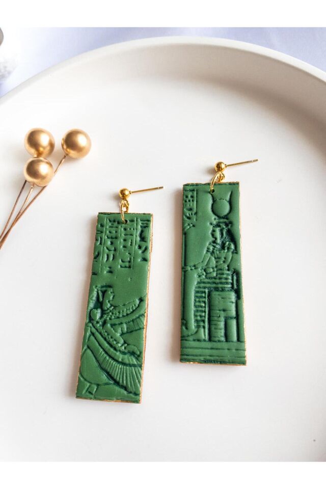 Mısır Figürlü Küpe – Ma'at & Hathor Tasarımı – El Yapımı Yeşil Polimer Kil & Antialerjik