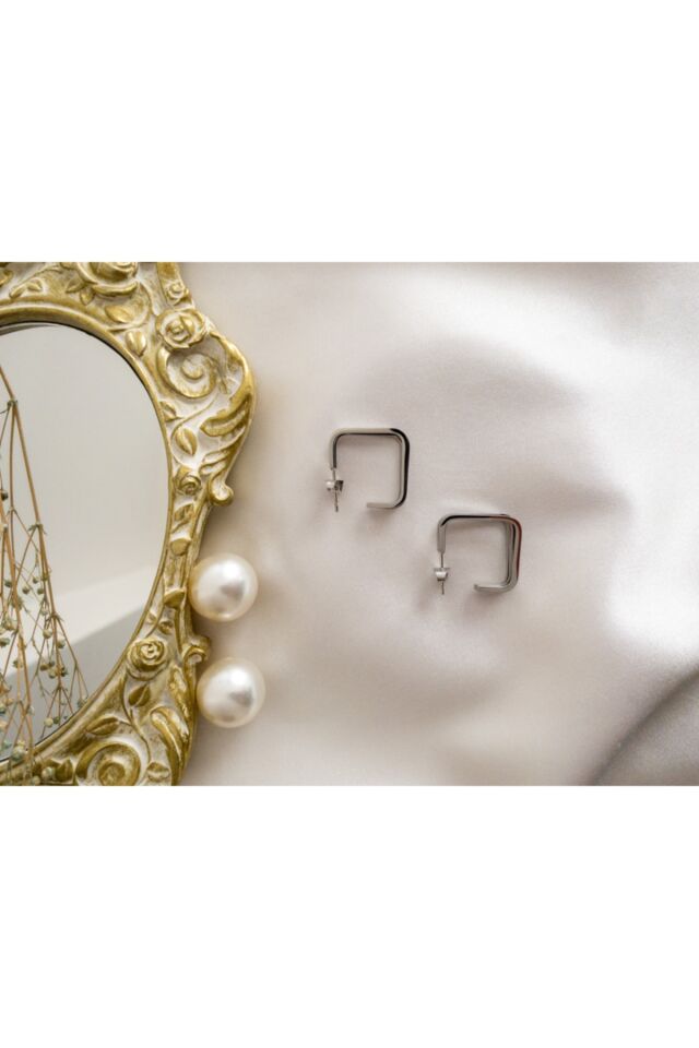 Gümüş Üç Sıra Kare Çelik Halka Küpe