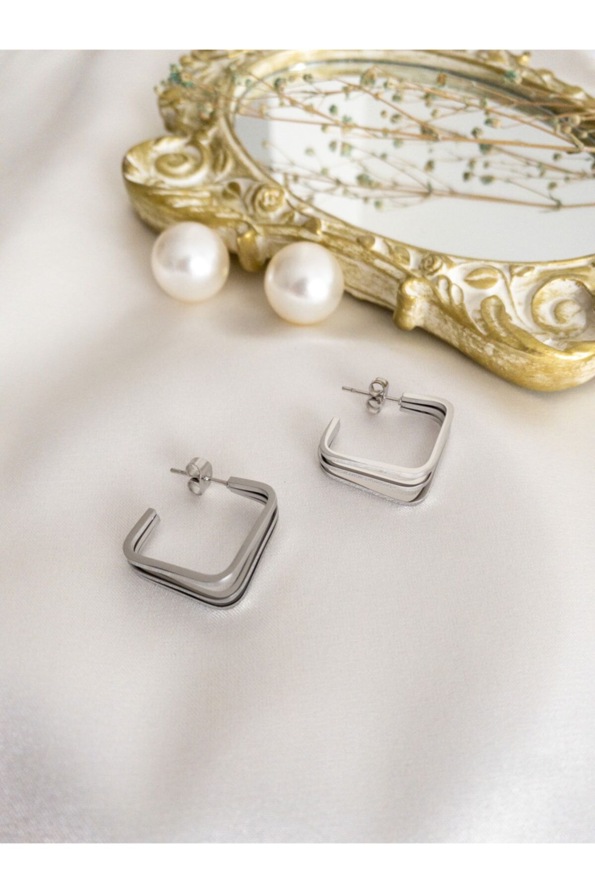 Gümüş Üç Sıra Kare Çelik Halka Küpe