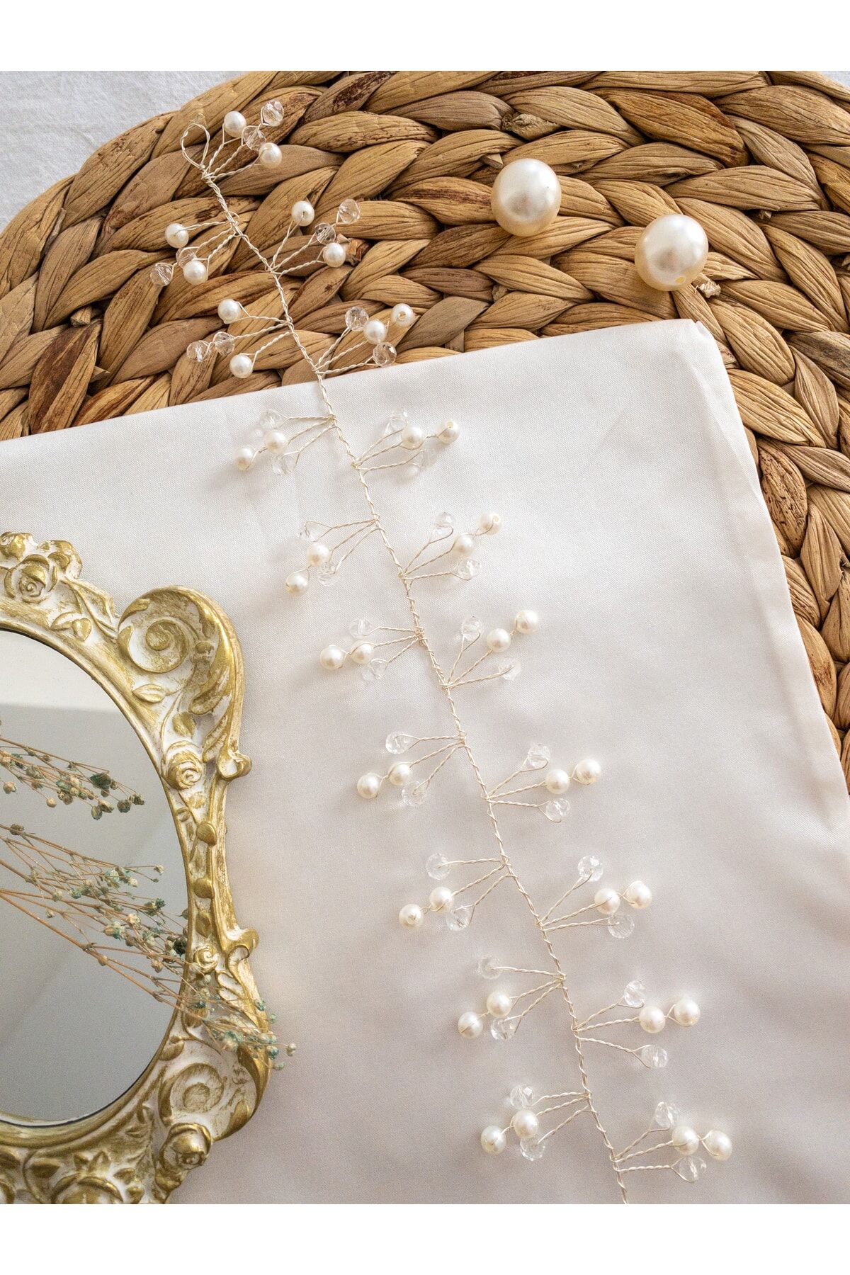 Beyaz Soft Pearl Inci ve Kristal Cam Boncuk Gelin Tacı Saç Aksesuarı