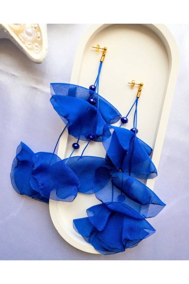 Parlement Mavisi Tül Gelincik Üzeri Çin Kristali Detaylı Uzun Küpe