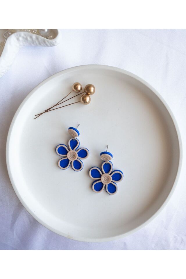Mavi Çiçek Küpe – El Yapımı Polimer Kil – Çelik Çivi – Antialerjik – Hediyelik Takı