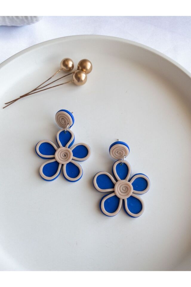 Mavi Çiçek Küpe – El Yapımı Polimer Kil – Çelik Çivi – Antialerjik – Hediyelik Takı