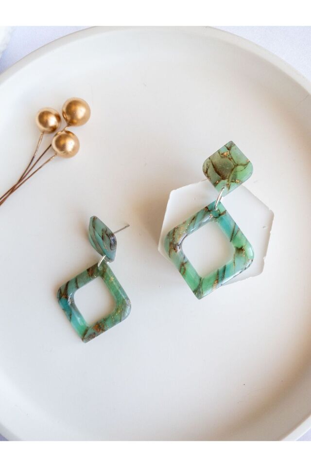 BeuBella Turkuaz Geometrik Küpe – Reçine Kaplama Transparan Polimer Kil – Çelik Antialerjik