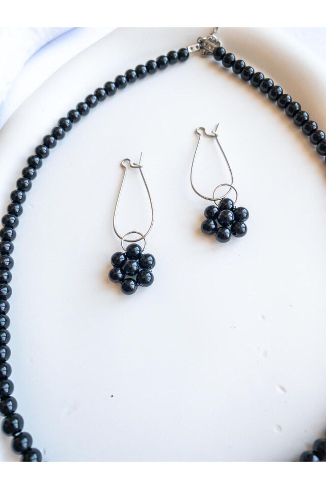 BeuBella Siyah Cam Boncuk Takı Seti – Çelik Kolye ve Küpe – Ayarlanabilir – El Yapımı