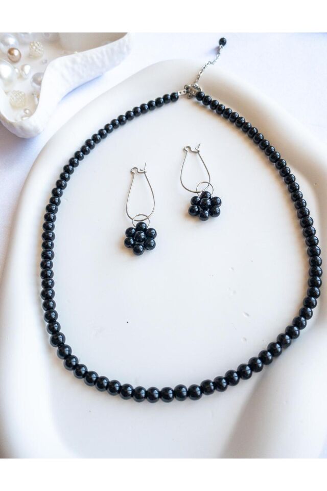 BeuBella Siyah Cam Boncuk Takı Seti – Çelik Kolye ve Küpe – Ayarlanabilir – El Yapımı