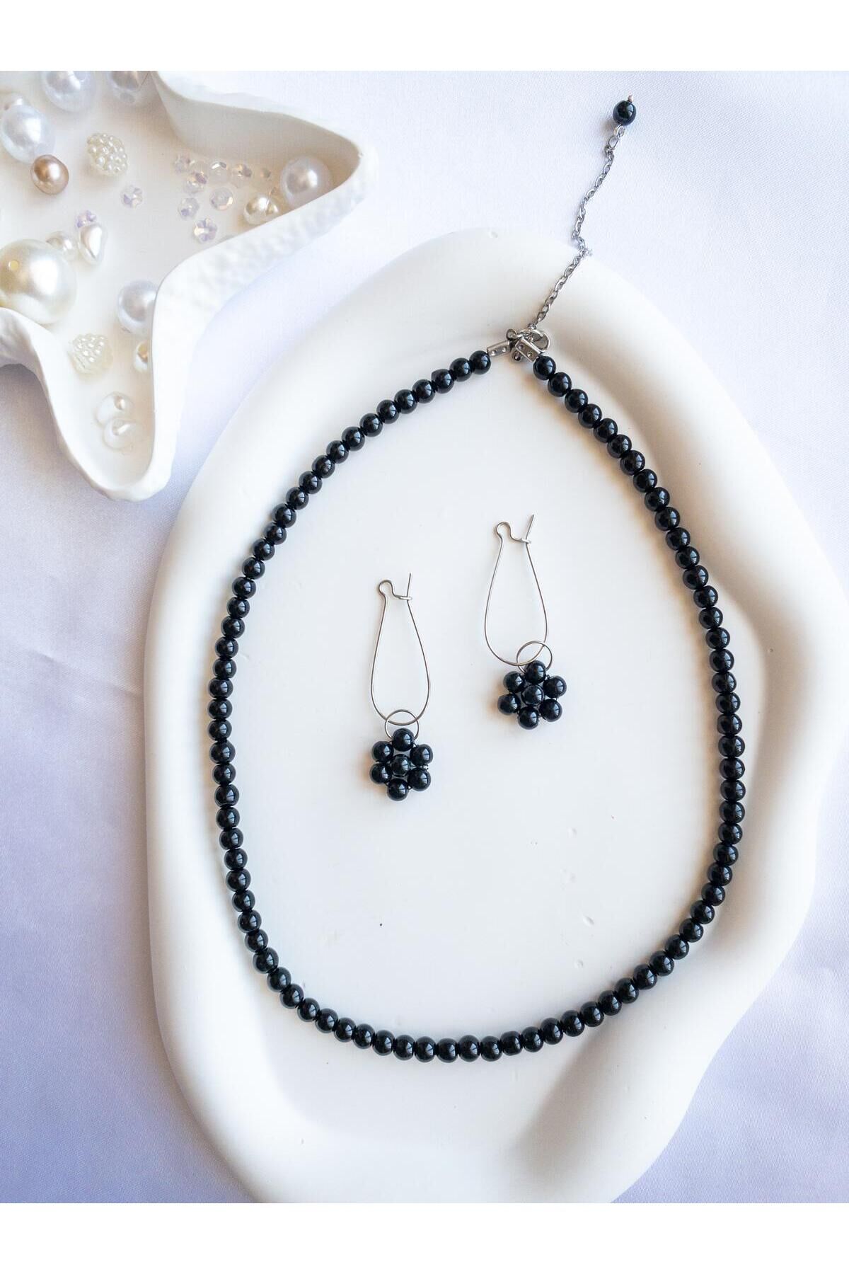 BeuBella Siyah Cam Boncuk Takı Seti – Çelik Kolye ve Küpe – Ayarlanabilir – El Yapımı