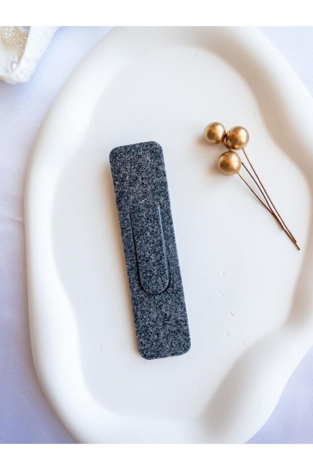 BeuBella El Yapımı Kitap Ayracı – Simli Gri Zemin – Polimer Kil Kırmızı Çiçek Detaylı