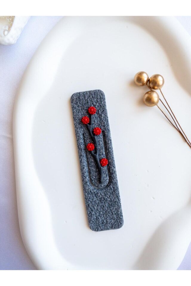 BeuBella El Yapımı Kitap Ayracı – Simli Gri Zemin – Polimer Kil Kırmızı Çiçek Detaylı