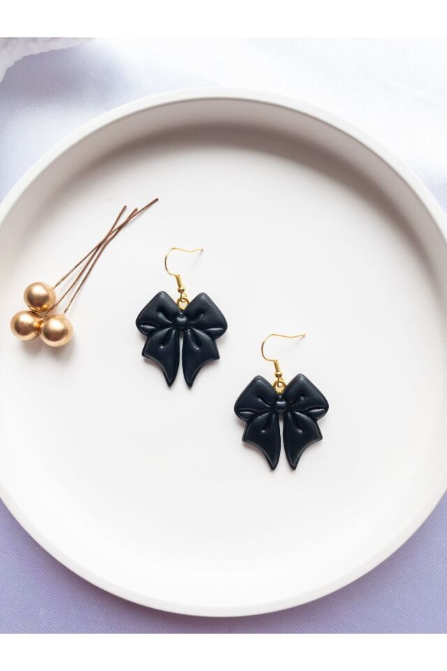 Özel Tasarım Polimer Kil Siyah Mini Kurdele Küpe