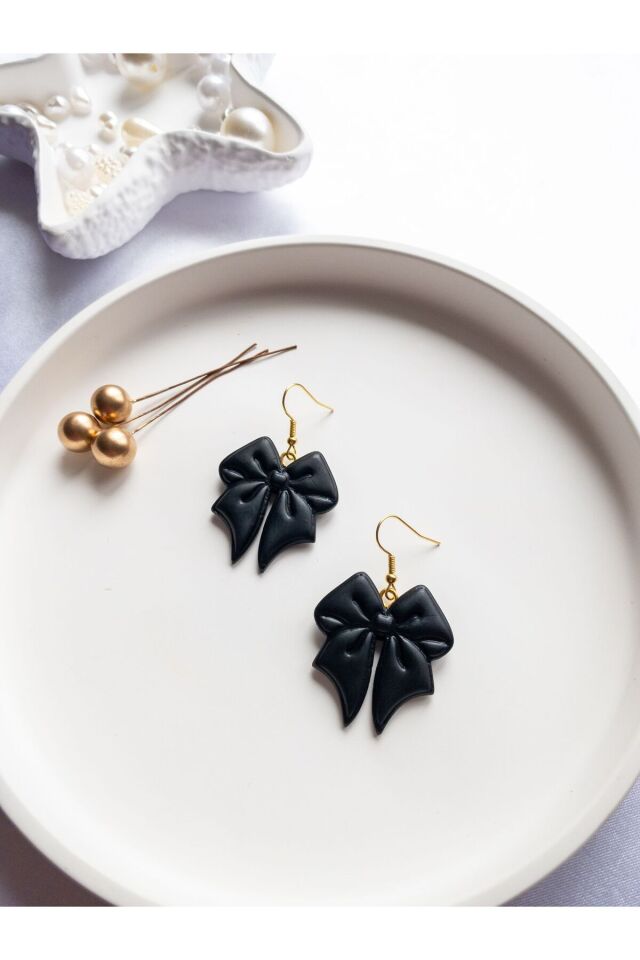 Özel Tasarım Polimer Kil Siyah Mini Kurdele Küpe