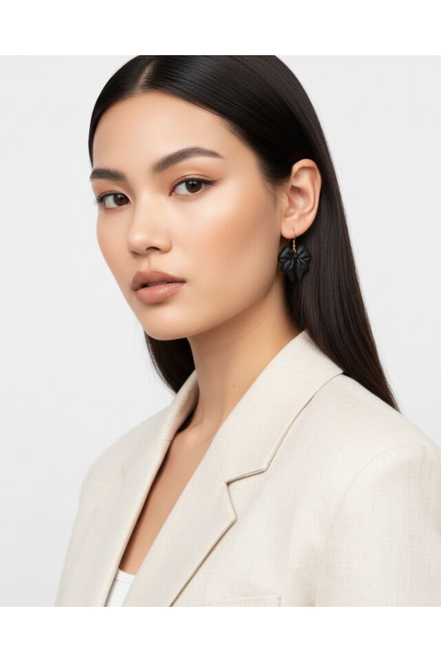 Özel Tasarım Polimer Kil Siyah Mini Kurdele Küpe