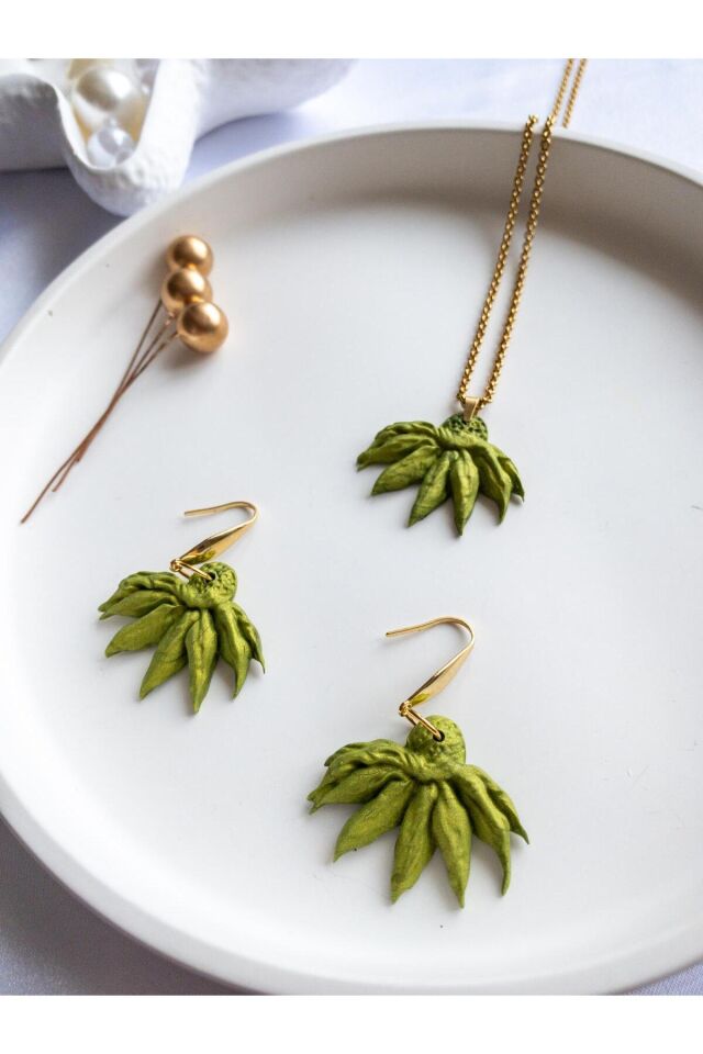 BeuBella El Yapımı Kasımpatı Takı Seti – Yeşil Polimer Kil – Altın Kaplama & Çelik – Antialerjik