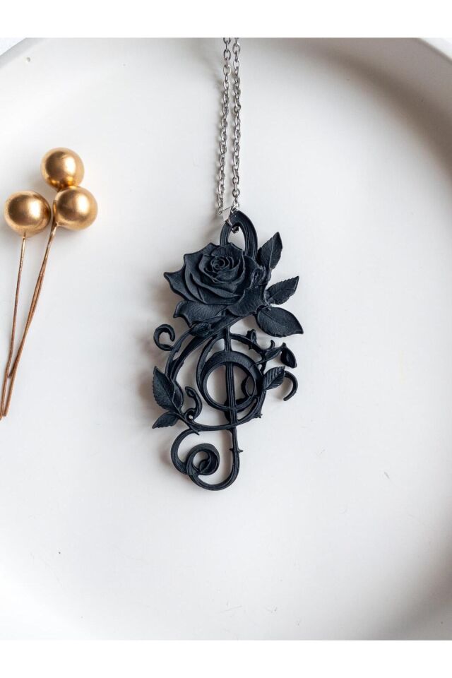 BeuBella El Yapımı Gül ve Sol Anahtarı Kolyeli Tasarım – Siyah Polimer Kil – Çelik & Gümüş
