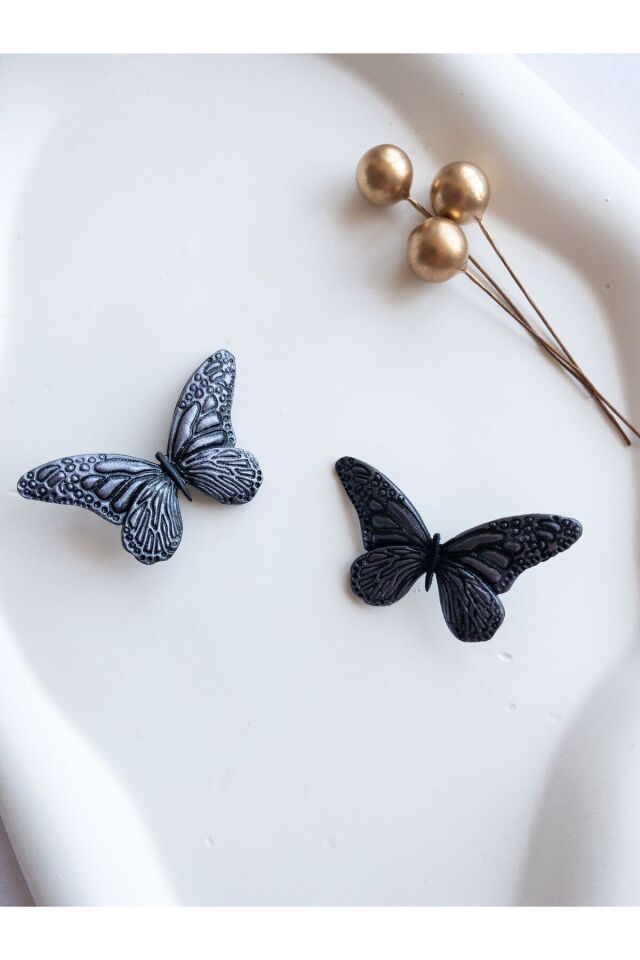 Mor Sedefli Kelebek Küpe – El Yapımı Polimer Kil, Çelik Antialerjik Çivi, Hafif ve Zarif Takı