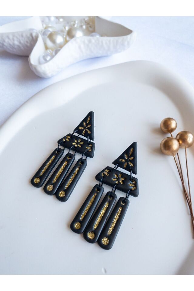 Siyah Gold Art Deco Küpe – El Yapımı Polimer Kil, Çelik Antialerjik Çivi, Hafif ve Zarif Takı