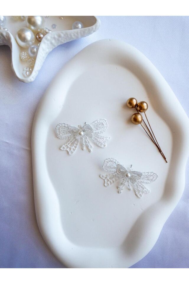 BeuBella El Yapımı Dantel Kurdele Küpe – İnci Detaylı Vintage Gelin Küpesi – Çelik Çivili