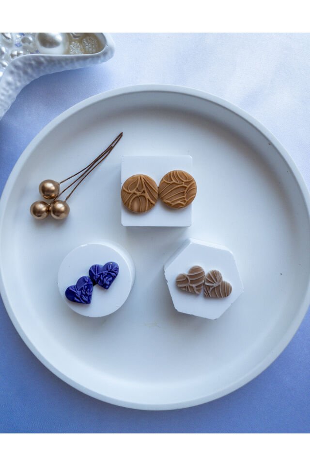 Özel Tasarım Polimer Kil  Desen Detay Mor ve Kahverengi Kalpli Küpe Seti