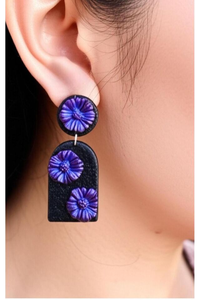 Özel Tasarım Siyah Polimer Kil Üzeri Sedefli Mor Çiçek Detay Küpe