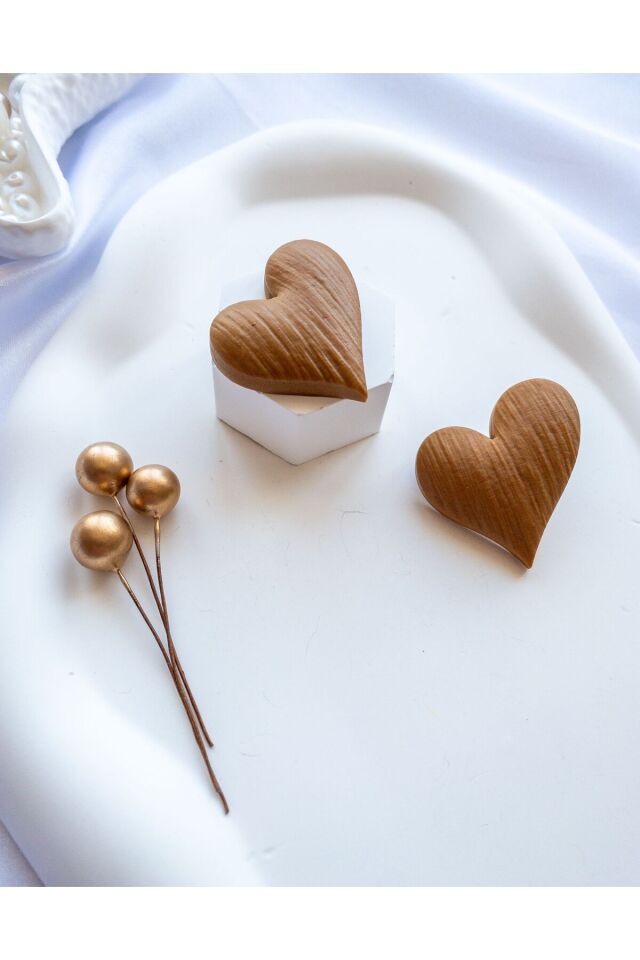 Özel Tasarım Kahverengi Polimer Kil Ahşap Görünüm Kalp Küpe