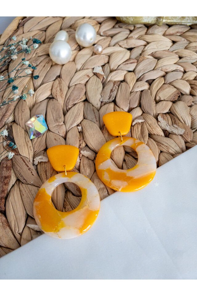 Özel Tasarım Doğal Taş Görünümlü Sedef Detay Reçine Turuncu Halka Küpe