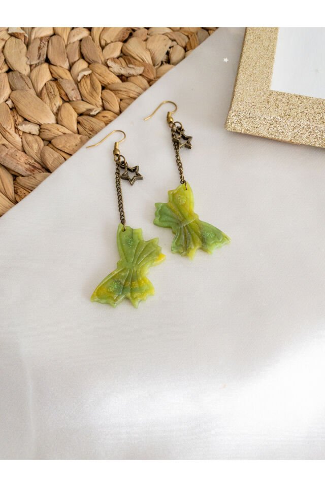 Özel Tasarım Simli Yeşil Polimer Kil Kelebek Model Küpe