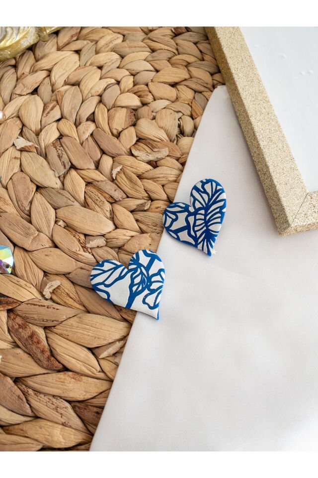 Özel Tasarım Mavi Polimer Kil Üzeri Desenli Kalp Küpe