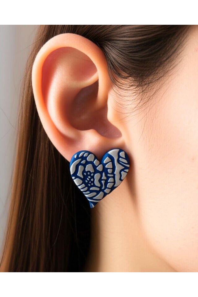 Özel Tasarım Mavi Polimer Kil Üzeri Desenli Kalp Küpe