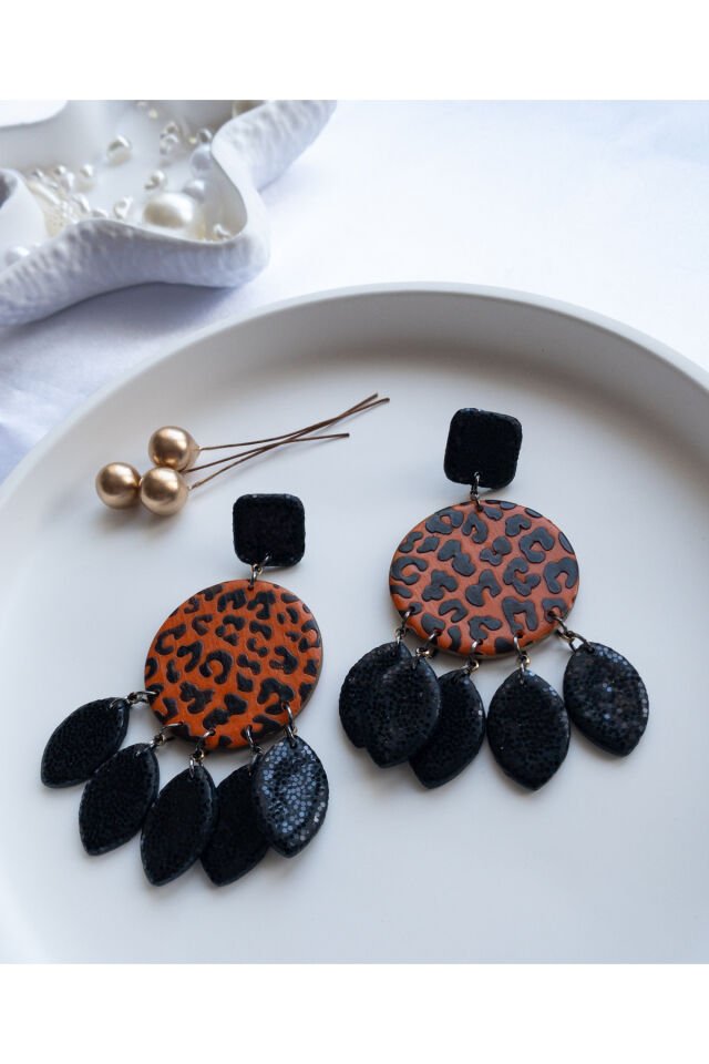 Özel Tasarım Siyah Simli Polimer Kil Üzeri Leopar Desen Küpe