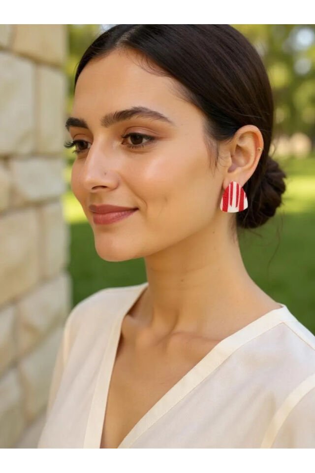 Özel Tasarım Kırmızı Beyaz Çizgili Polimer Kil Küpe