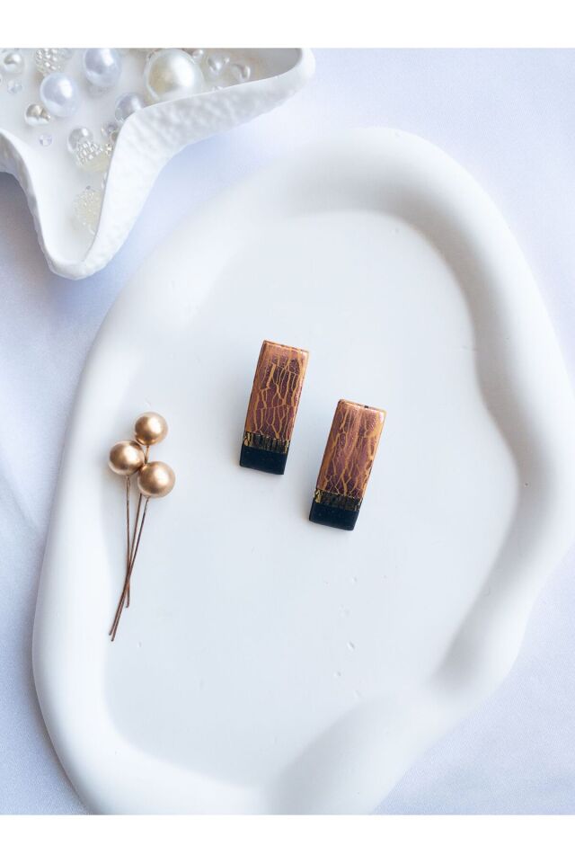 Özel Tasarım Siyah Polimer Kil Üzeri Altın ve Bronz Varak Detay Geometrik Küpe