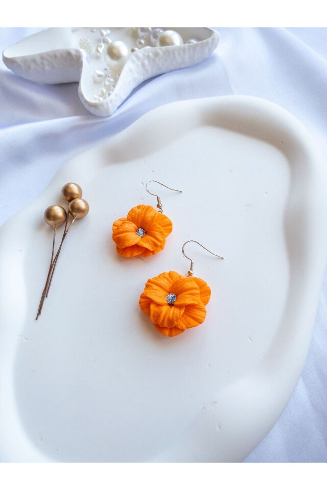 Özel Tasarım Turuncu Polimer Kil Sallantılı Çiçek Küpe