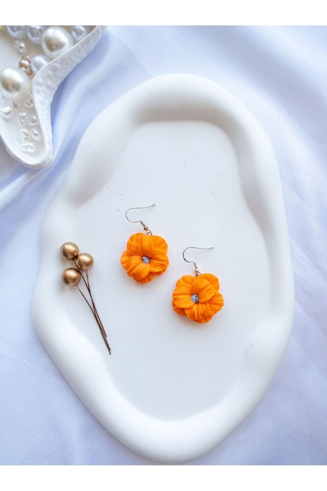 Özel Tasarım Turuncu Polimer Kil Sallantılı Çiçek Küpe