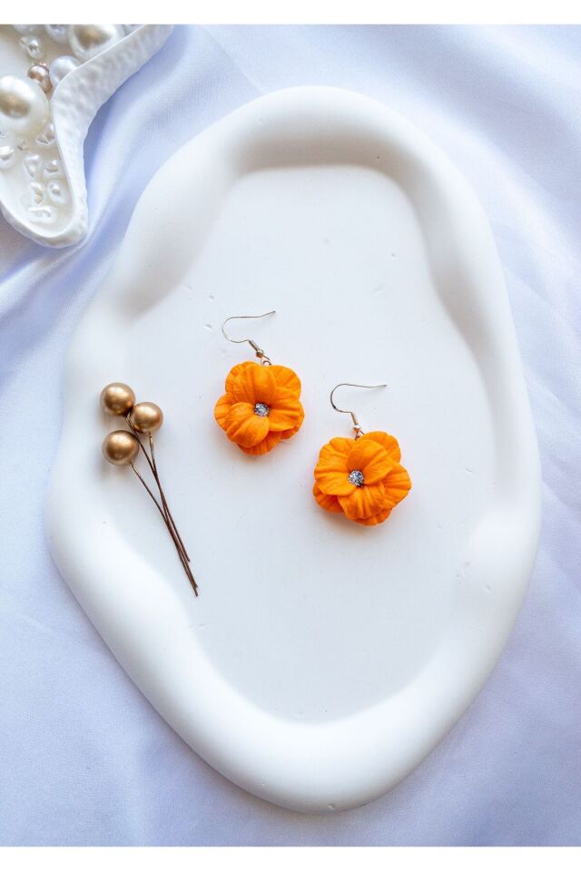 Özel Tasarım Turuncu Polimer Kil Sallantılı Çiçek Küpe