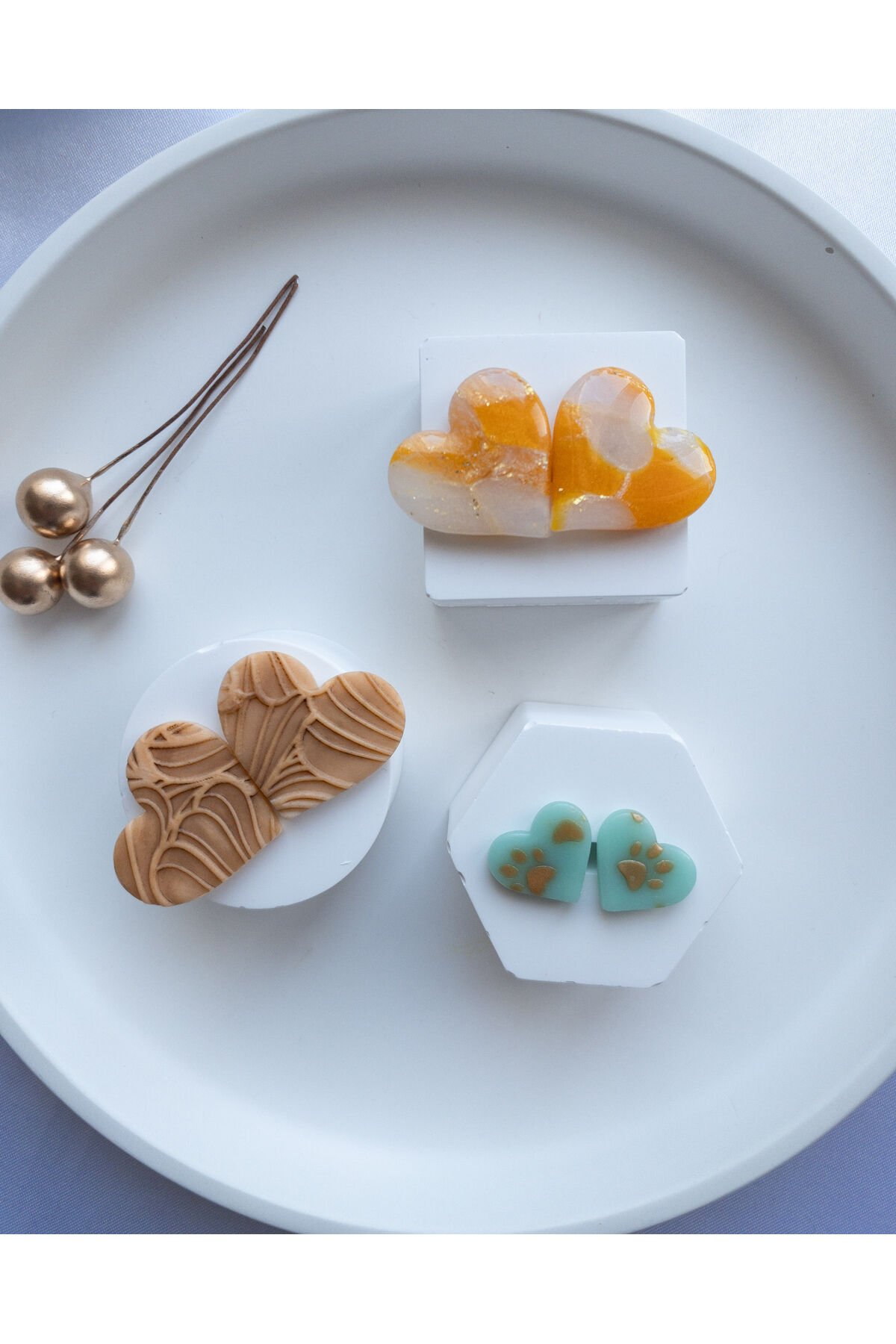 Özel Tasarım Renkli Sim Detay Polimer Kil Kalp ve Pati Küpe Seti