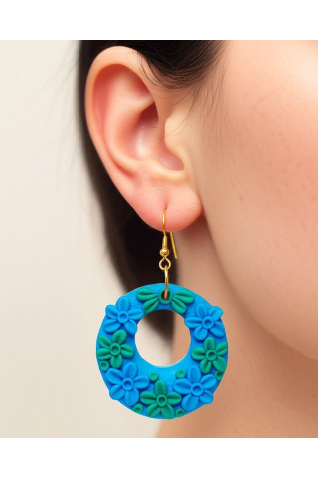 Özel Tasarım Polimer Kil Mavi Yeşil Çiçek Detaylı Halka Küpe