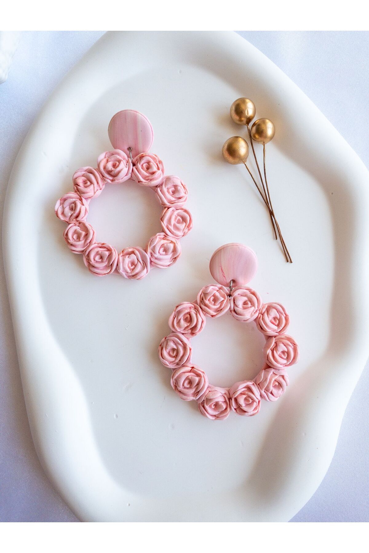Özel Tasarım Polimer Kil Açık Pembe Gül Detay Halka Küpe