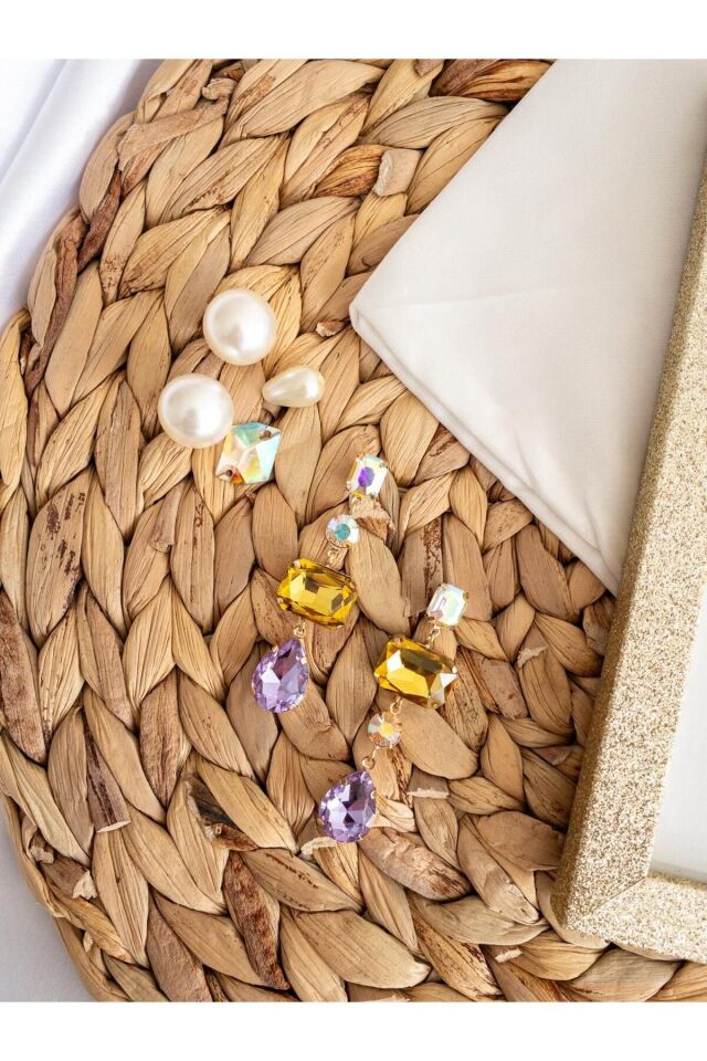 Renkli Parlak Kristal Taşlı Baget Küpe