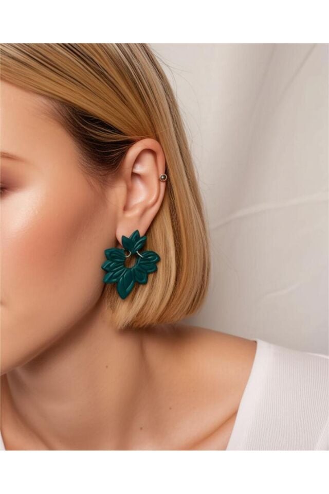 Özel Tasarım Yeşil Polimer Kil Çiçek Küpe