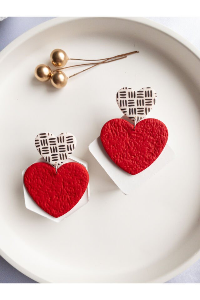 Özel Tasarım Polimer Kil Kırmızı ve Ekose Kalp Küpe